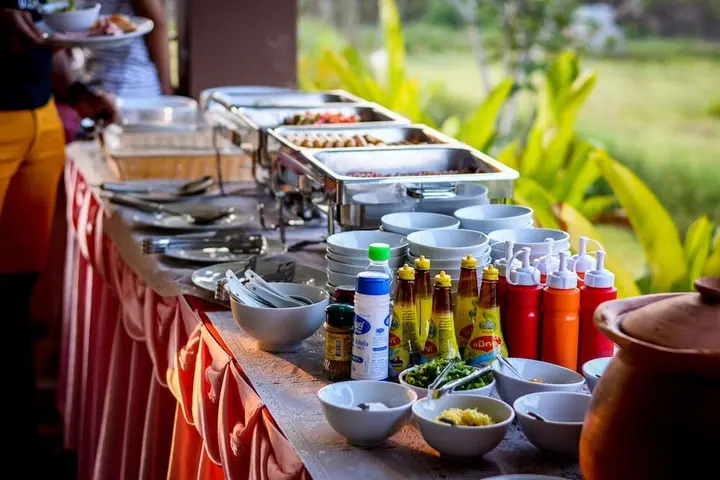 Сангкхла Бури: Phu Chom Mork Resort