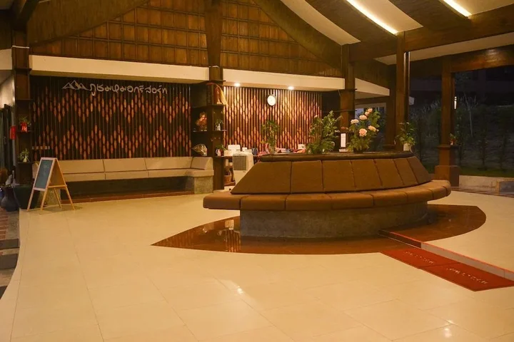 Сангкхла Бури: Phu Chom Mork Resort