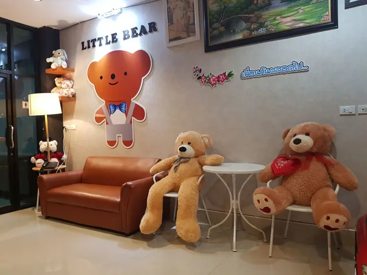 Хатъяй: Little Bear Guesthouse and Restaurant