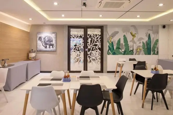 Краби: River Front Krabi Hotel