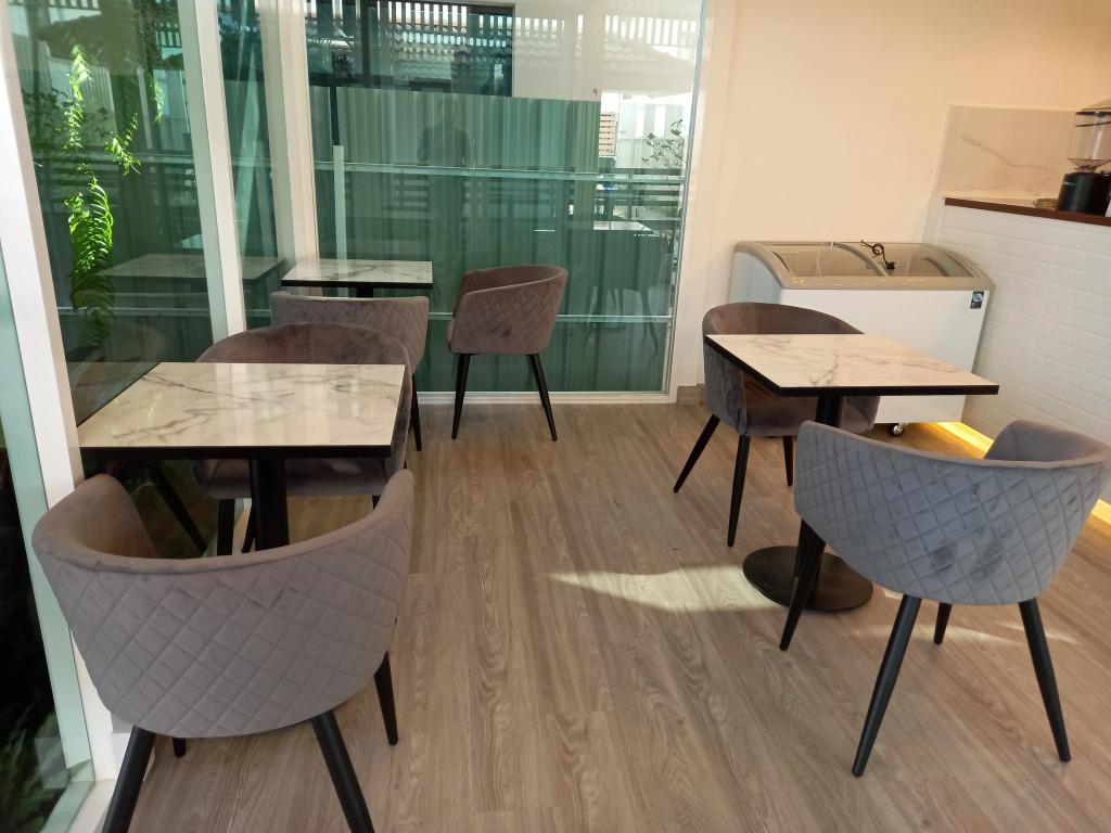 Бангкок: Ruan Plaisoi Apartment
