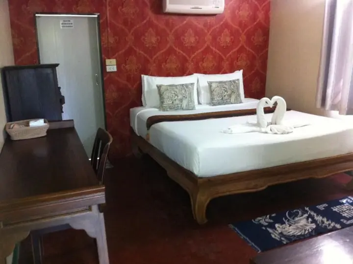 Остров Тау: Flower Resort