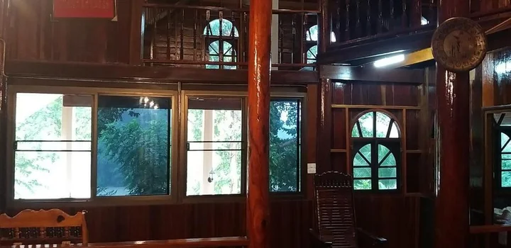 Канчанабури: Ratmanee House