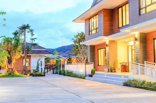 Пху Руэа: Phuruakeeree Resort (SHA Extra Plus)