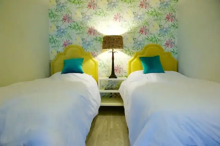 Паттайя: Baan Plai Haad Beachfront Condominium