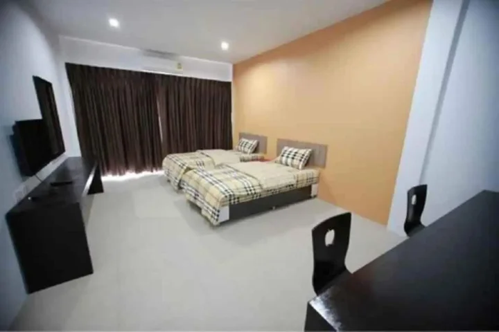 Муанг: AJ Residence