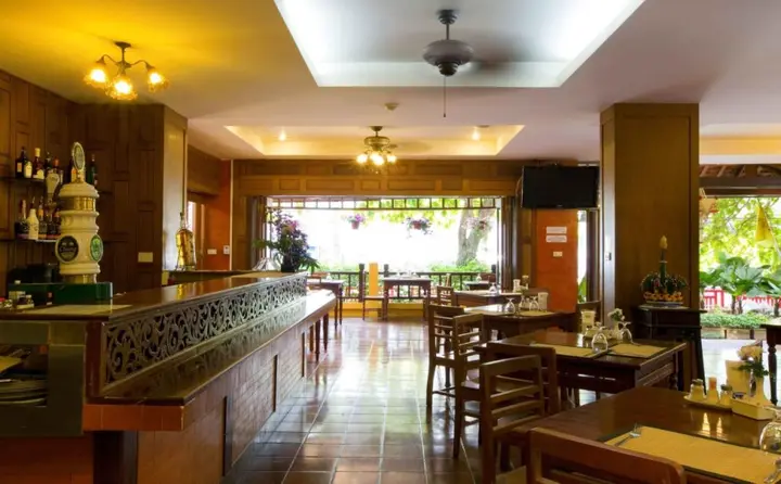 Бангкок: Lamphu Tree House Boutique Hotel