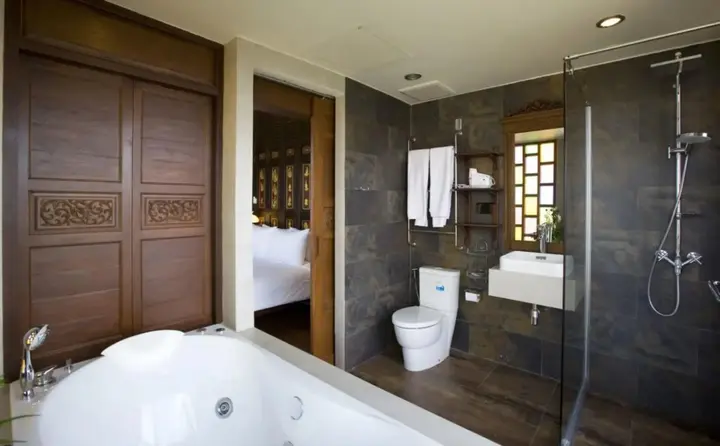 Бангкок: Lamphu Tree House Boutique Hotel