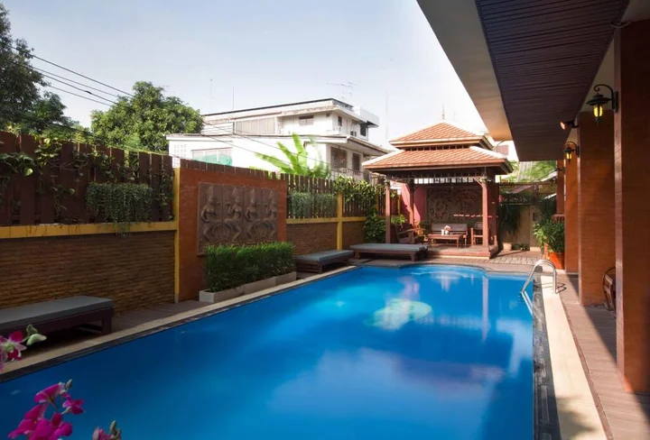 Бангкок: Lamphu Tree House Boutique Hotel