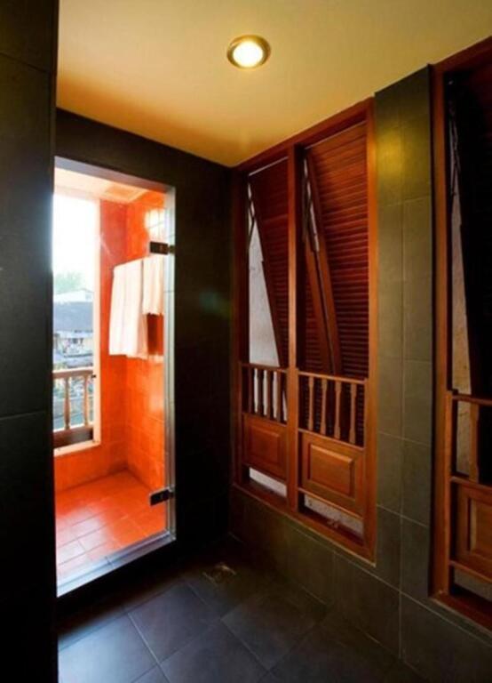 Бангкок: Lamphu Tree House Boutique Hotel