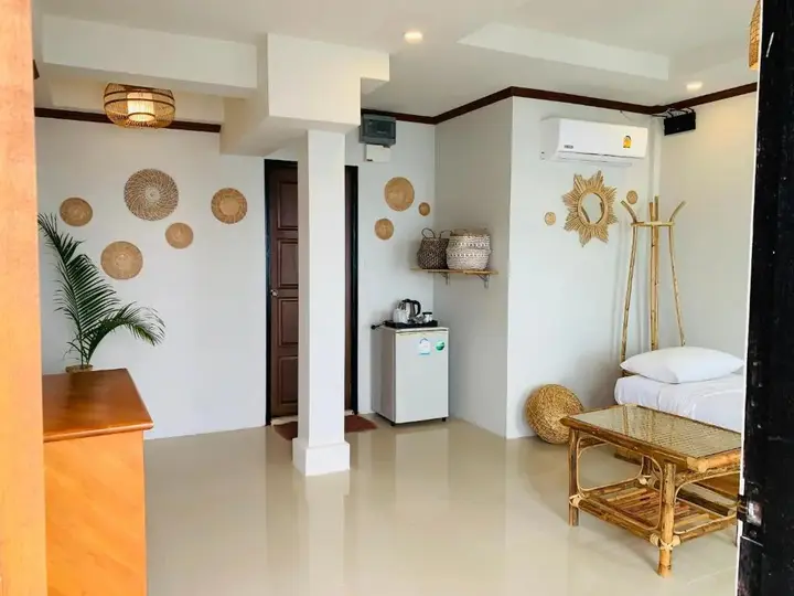 Мэй-Хаад-Бэй: Koh Tao Heritage