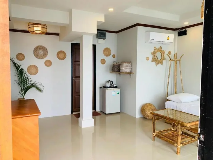 Мэй-Хаад-Бэй: Koh Tao Heritage