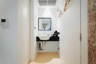 Муанг: Xinlor House