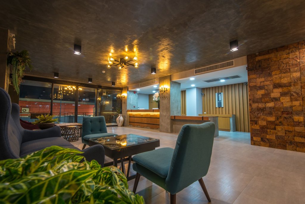 Кхлонг-Янг: De V Loft Hotel
