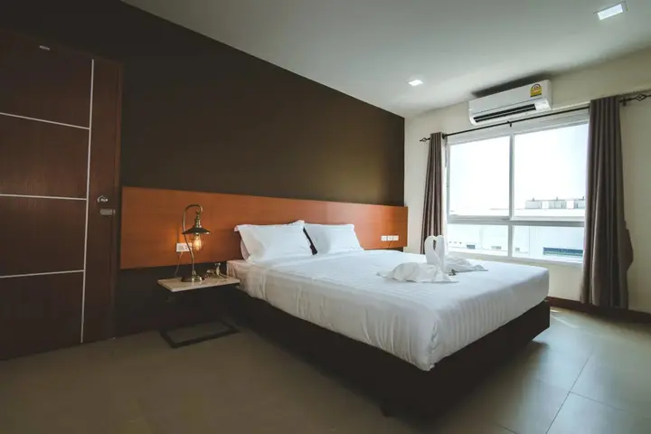 Кхлонг-Янг: De V Loft Hotel