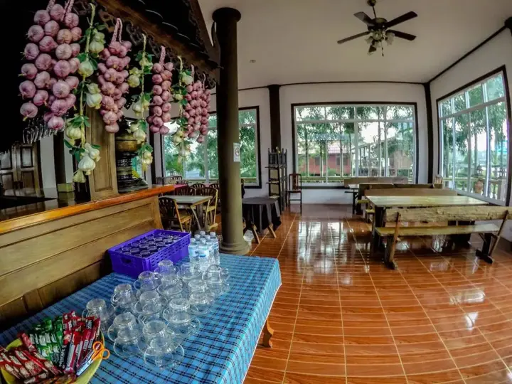 Лоэй: Roongthiwa resort Phurua