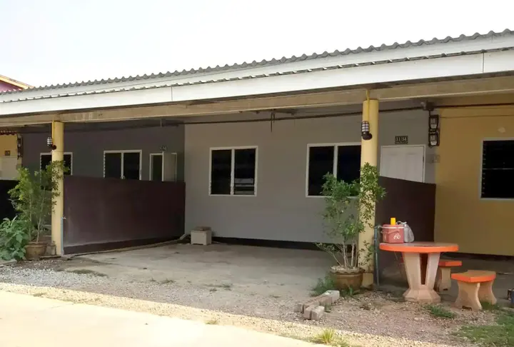 Мей-Сот: Ple Hostel