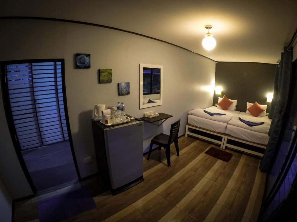 Краби: Aonang Bedboxx