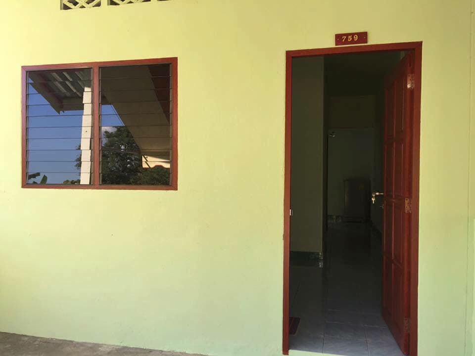 Сай Йок: Plaifon & Tonnaw House