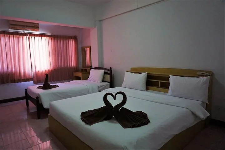 Накхонситхаммарат: Premier Hotel Nakhonsithammarat