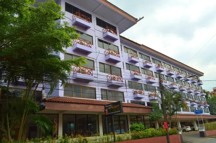 Накхонситхаммарат: Premier Hotel Nakhonsithammarat