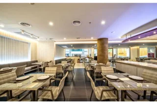 Кату: Hotel Clover Patong Phuket