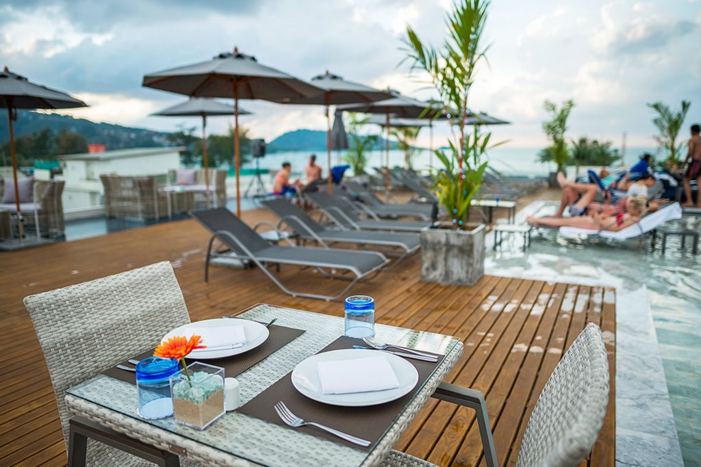 Кату: Hotel Clover Patong Phuket