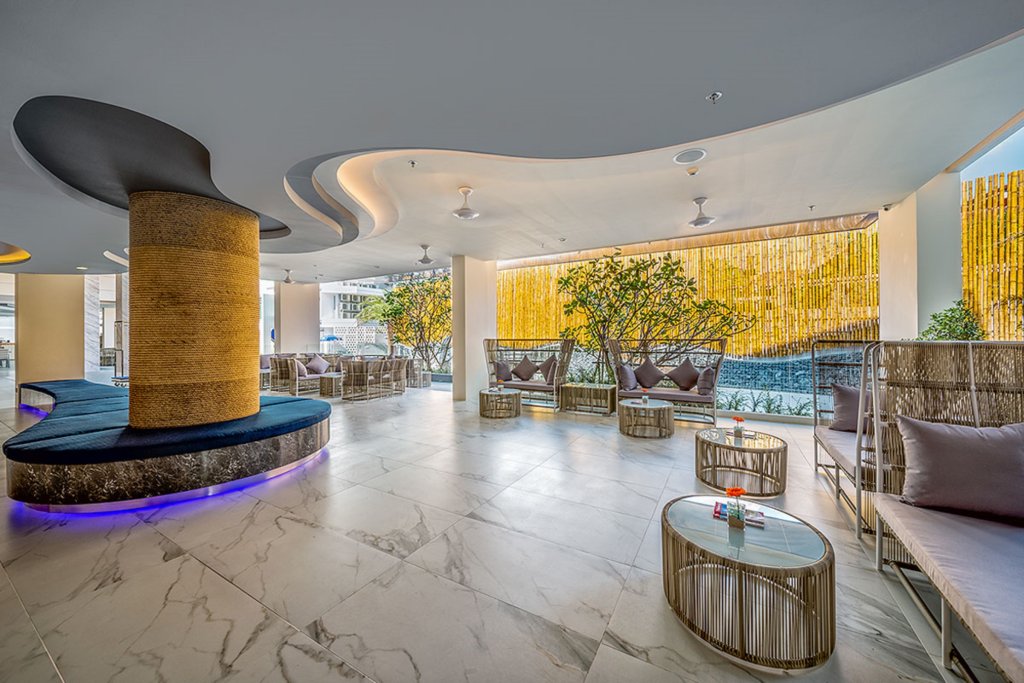 Кату: Hotel Clover Patong Phuket