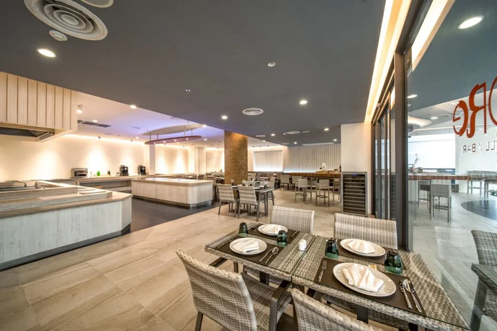 Кату: Hotel Clover Patong Phuket