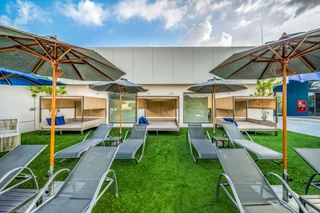 Кату: Hotel Clover Patong Phuket