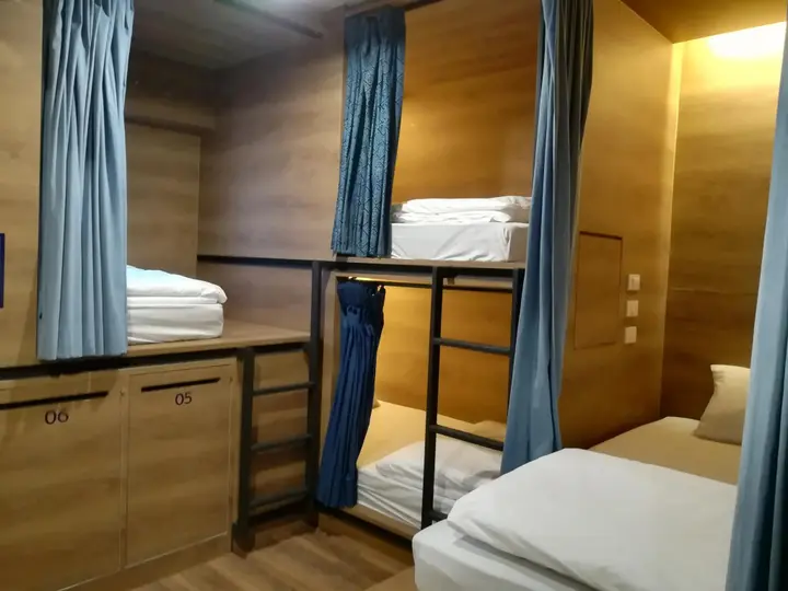 Бангкок: Natee Hostel