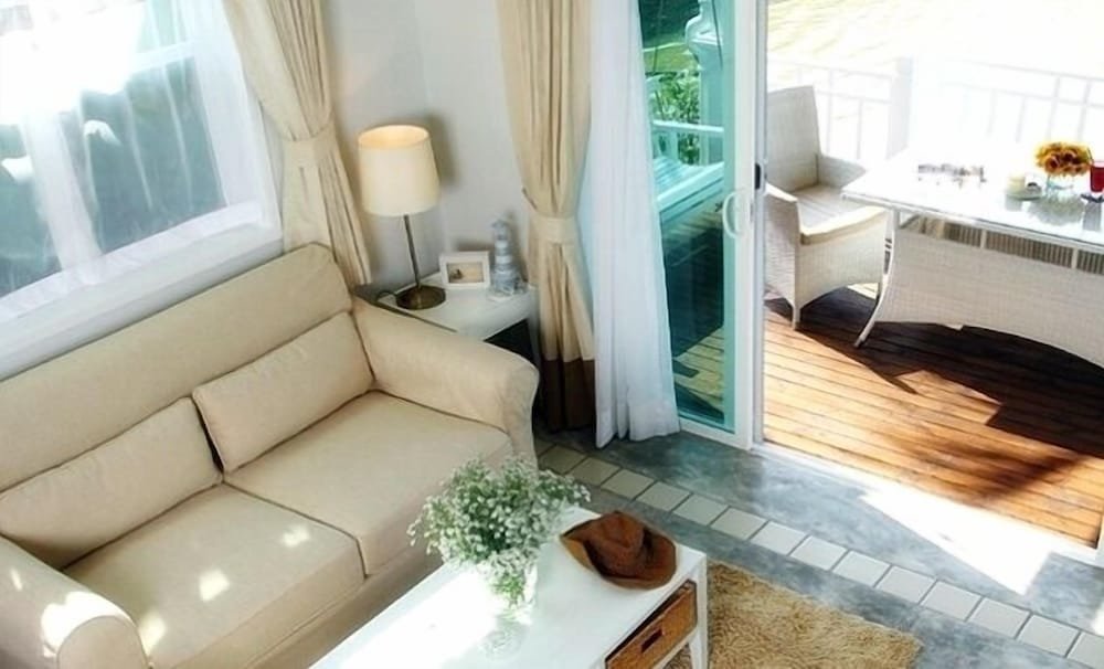 Тхап Сакае: Nishaville Resort & Spa