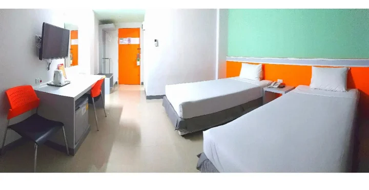 Хатъяй: Sakura Budget Hotel