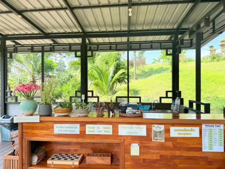 Кхао Пхан: Baan Suan Hill Resort