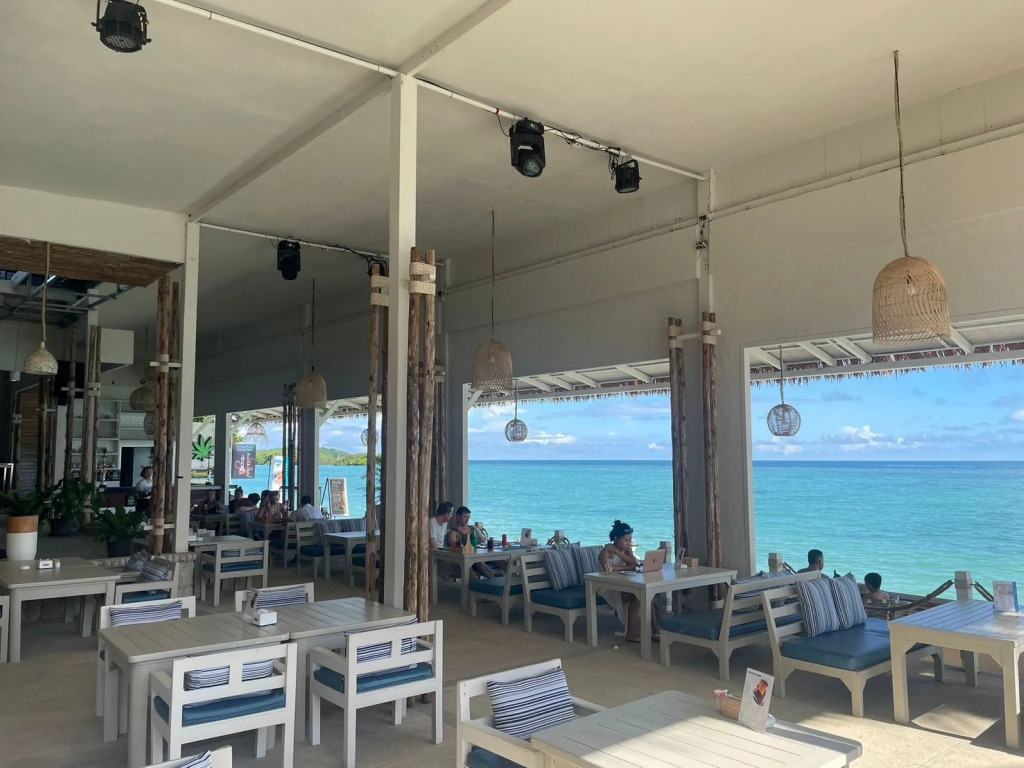 Самуи: Combo Beach Hotel Samui