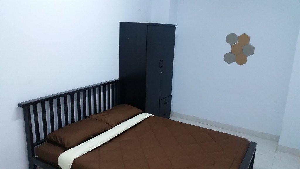 Нонтхабури: Nata Mansion
