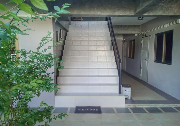 Сураттхани: 4Hearts Loft House