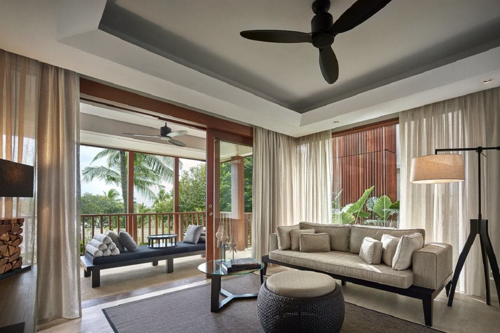 Самуи: The Ritz-Carlton, Koh Samui