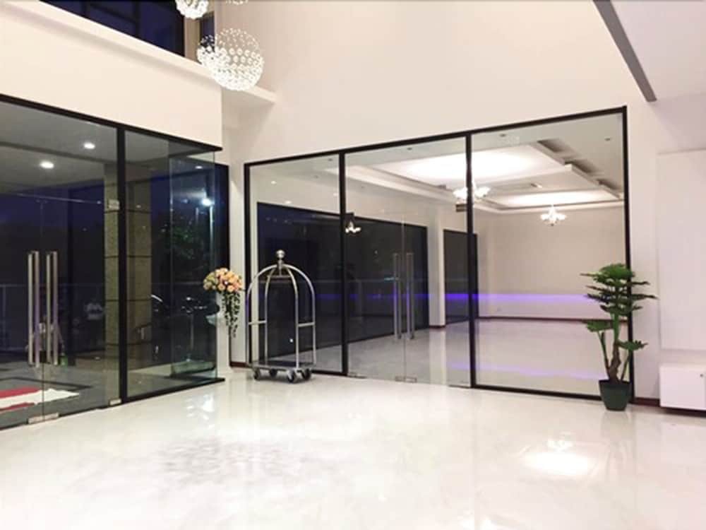 Сураттхани: Orchid Riverview Hotel