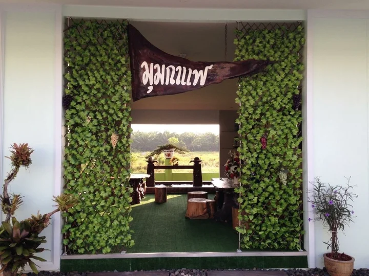Сураттхани: Garden House Resort