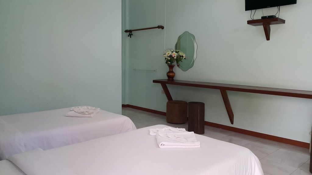 Сураттхани: Garden House Resort