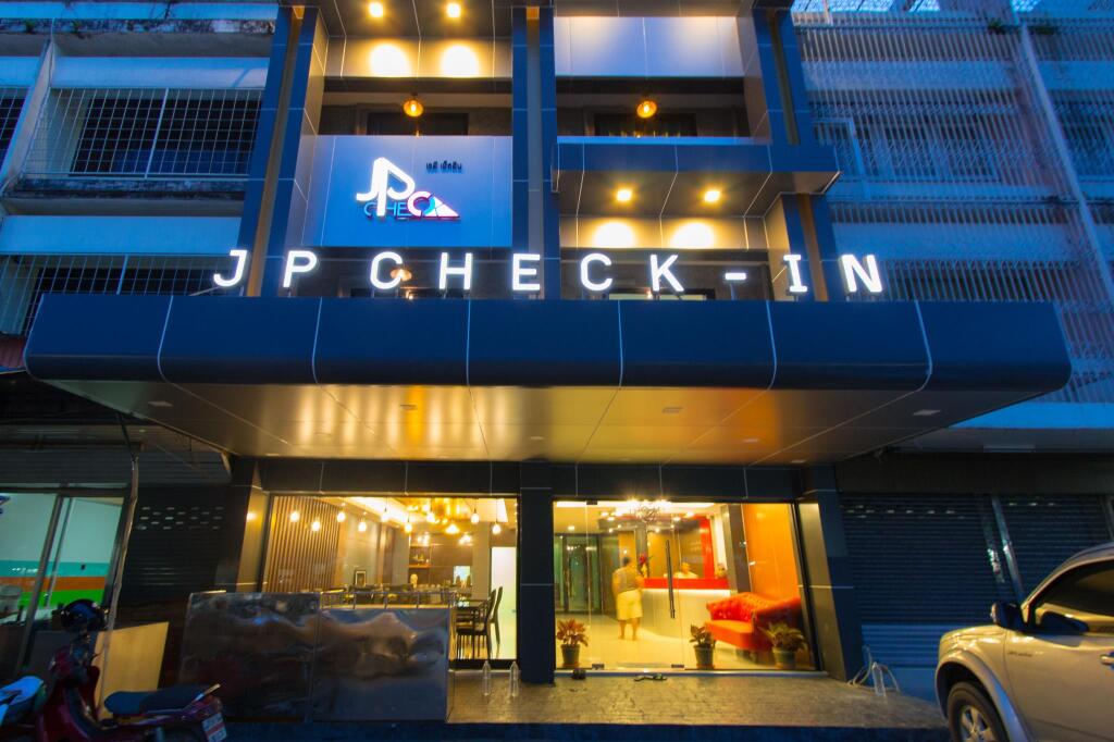 Столичный район Чантхабури: Jp Check In