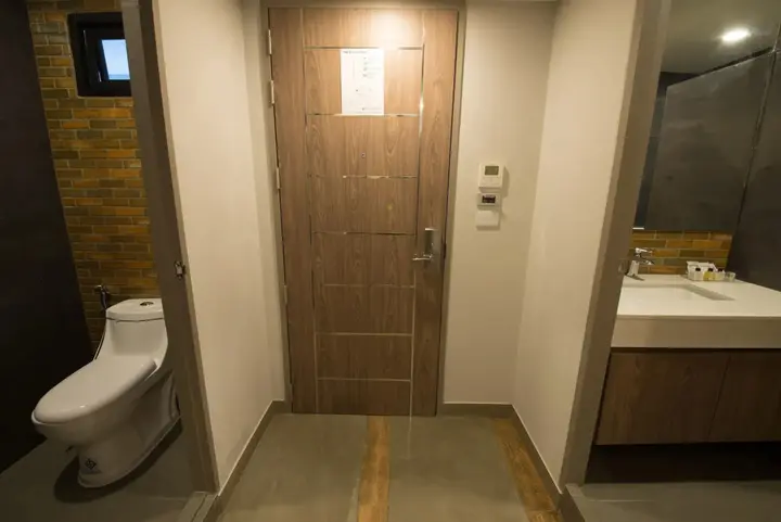 Бангкок: V20boutique Jacuzzi Hotel