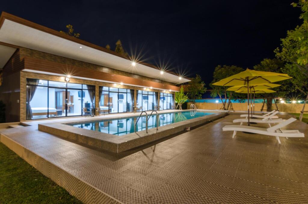 Самутсонгкхрам: Golf Inn Resort