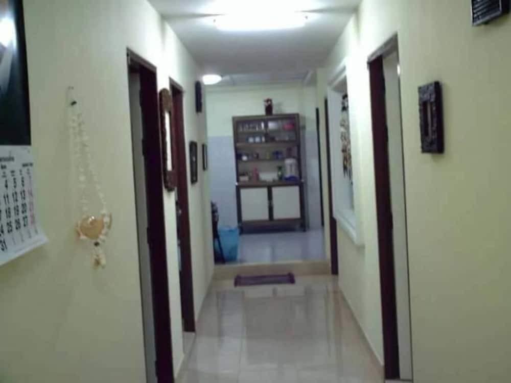 Лопбури: Sunflower Guest house Lopburi