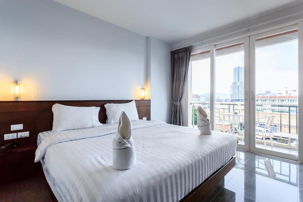 Кату: 7Q Bangla Hotel