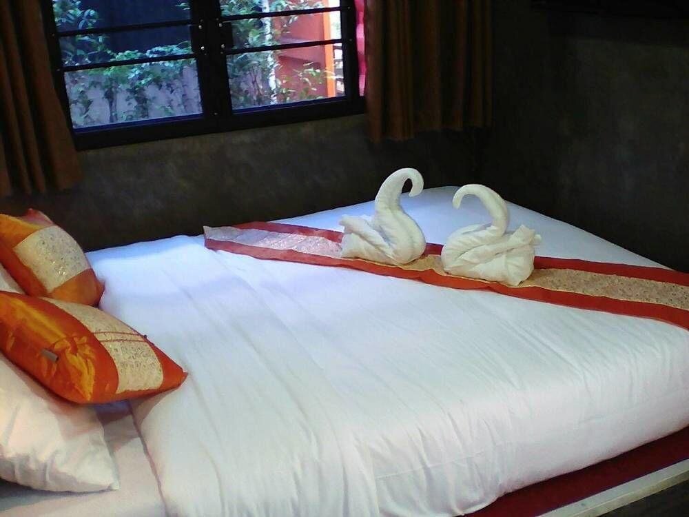 Сураттхани: OYO 1031 Amera Resort