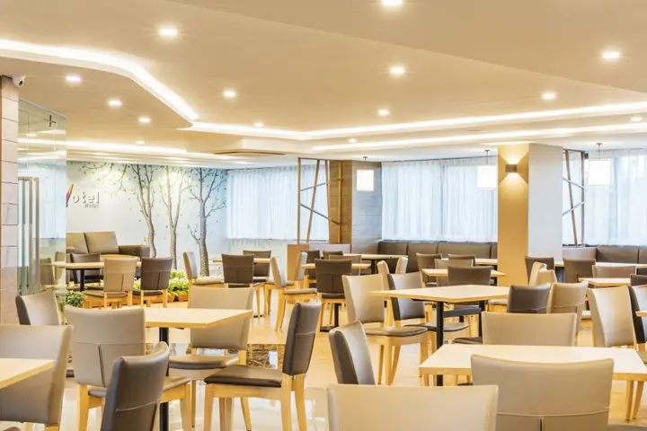 Бангкок: Livotel Hotel Hua Mak Bangkok