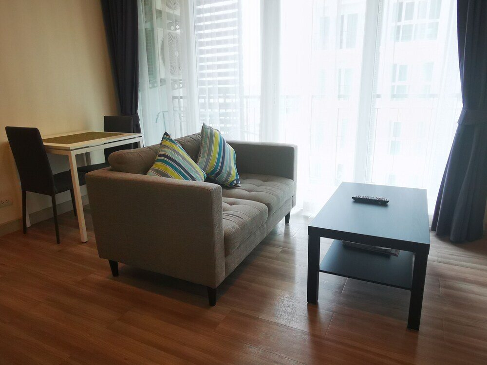 Чиангмай: The Prio Condo by Loto