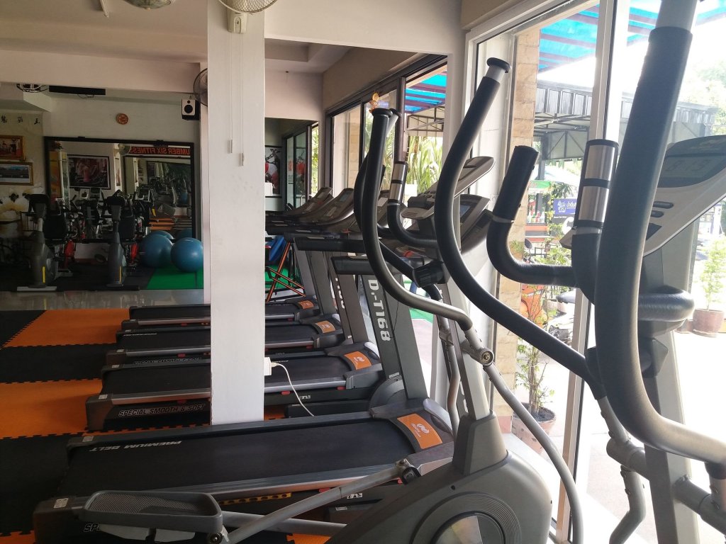 Кхлонг-Янг: Mel House Korat